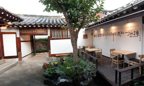Hyehwa Casa | jonglo mokkoji guesthouse