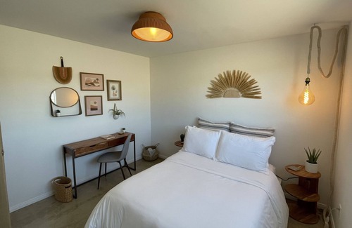 Twentynine Palms Villa | Joshua Tree Luxury Villa with Cowboy Pool-7 minutes to JT National Park