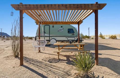 Joshua Tree Casa | Joshua Tree Village Campground - Glamping Retreat