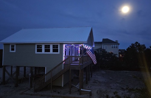 Corolla Cabaña | Josies Joint-New for 2024 Newly built only 3.5 Miles off Blacktop