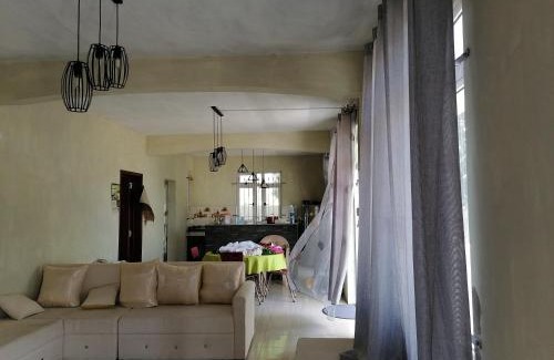 Trou d'Eau Douce Apartamento | Jotee villa