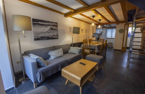 Figueras (Castropol) Casa | Casa Jovellanos en Ría de Eo-Ribadeo