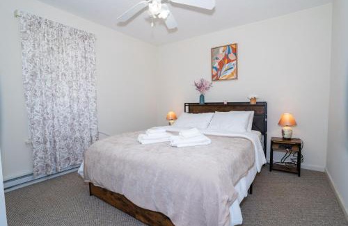 Long Pond Casa | Joy Cabin Where Family Friends Make Memories