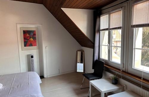 Neuchatel Apartamento | JOY07 Cherry Moon Penthouse
