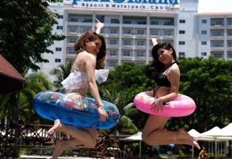 Downtown Cebu Otro | Jpark Island Hotel