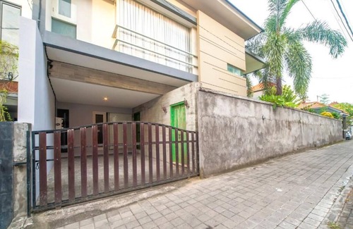 Denpasar Casa | JPTiger Near FINS BEACH