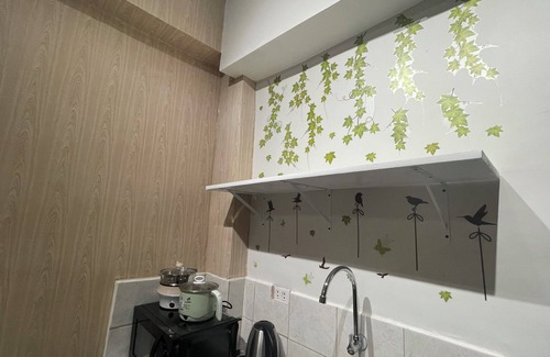 Quezon City Apartamento | JT RESIDENCES COZY FIBER INTERNET NETFLIX COMFY FULLY FURNISHED ROOM QUEZON CITY