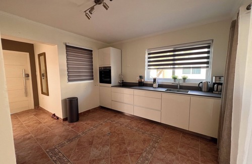 Sabana Liber Villa | Jucasa Villas - Villa B