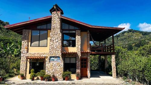 Santa Maria Casa | Juliet's Coffee House