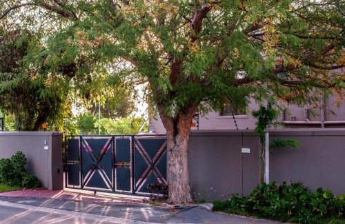 Parow North Casa | Julinas Guesthouse