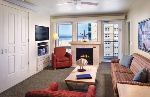 Seaside Gilbert District Complejo | July 4th, 2025 at 5 stars WM Seaside resort. Enjoy Firework @ Oregon Coast