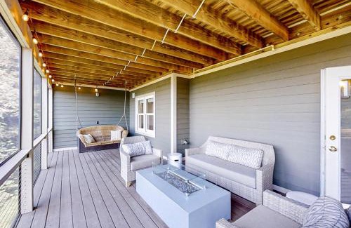 Laurel Park Casa | Jump Off Rock Retreat