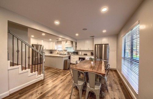 Canyon Lake Casa | Jump Right In: Luxurious River Cliff Retreat on the Guadalupe Horseshoe!