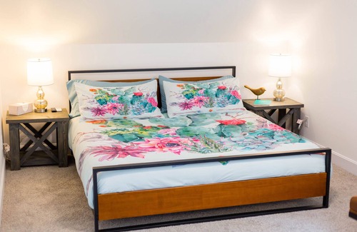 Perryville Apartamento | June Bug's Loft