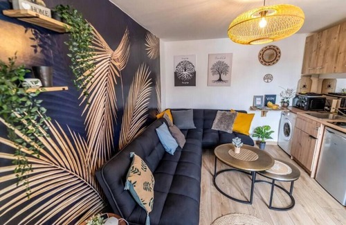 Equemauville Apartamento | JUNGLE 2-bedroom apartment parking 10min Honfleur port and beach