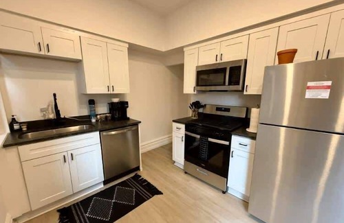 Victorian Village Complejo | Jungle 4th Avenue