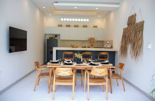 Kerobokan Villa | Jungle Amazing View+3BDR+Canggu+Huge pool+PS5