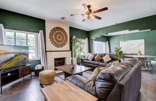 Croissant Park Casa | Jungle House w/Pool table & Free Kayaks 3B/3B