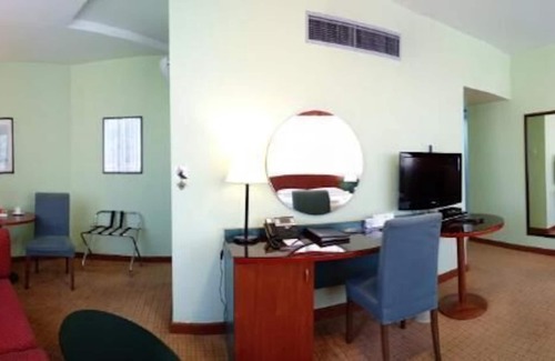 Al Zahiyah Apartamento | JUNIOR SUIT NEAR HAZZA MOSQUE PARK BY LUXURY BOOKING