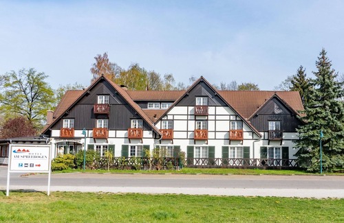 Burg Casa | Juniorsuite, Du/wc, Frühst. - Hotel am Spreebogen