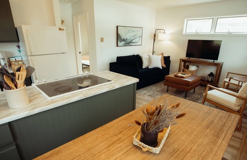Northport Cabaña | Juniper Cottage on Grand Traverse Bay!