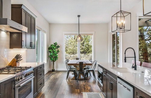Alfalfa Casa | Juniper Ranch - Golf Cart Inclusive I Sleeps 10 I Brasada Ranch