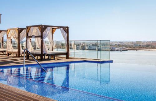 Portimao Hotel | Jupiter Marina Hotel - Couples & Spa