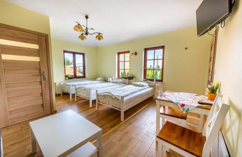 Zarki Casa | Jurajska Stokrotka