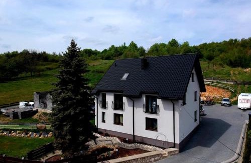 Niegowa Casa | Jurajskie Manowce