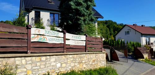 Niegowa Casa | Jurajskie Manowce