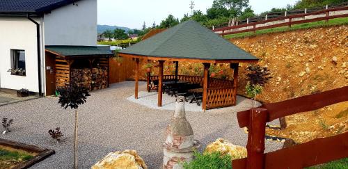 Niegowa Casa | Jurajskie Manowce