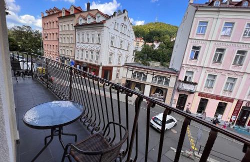 City Centre Apartamento | Jurincom apartmens Zamecky Vrch