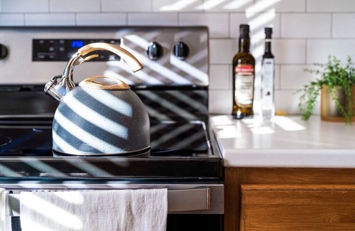 North Chattanooga Casa | Quiet Delight w/ Firepit & Grill 5 Min to TN Aquarium