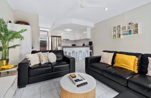 Yorkeys Knob Apartamento | Just a short stroll to beautiful Yorkeys Knob beach