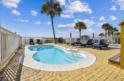 Silver Sands Beach Casa | Just Beachy - 5 Bedroom 5 Bathroom Beach Front Home! Sleeps 20 home