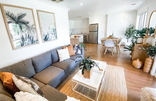 Wagga Wagga Casa | Just book it! Ruby - a spacious house in the CBD