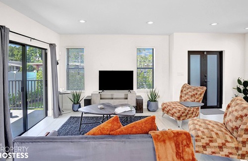 Progresso Village Villa | ☼JUST BUILT☼ ‘Fire Zen’ 3/2.5 Ft Lauderdale Villa By BEACH & DT