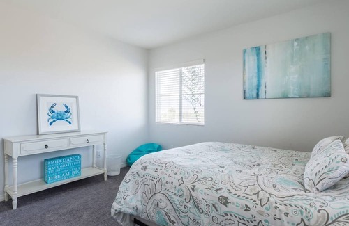 Redlands Casa | Just like being at home! (3 Bedrooms) w/ Access to park with a walking trail.