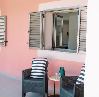 Padornelo Villa | Just Like Home - Casa Rosa