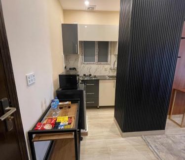 Fatehjang Apartamento | Just Move Studio APT, Near ISB Int'l AIRPT