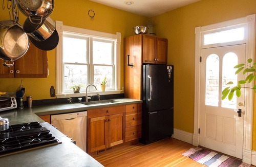 Bozeman Casa | A solo dos cuadras del centro de Bozeman, Dahlia House es un refugio escondido