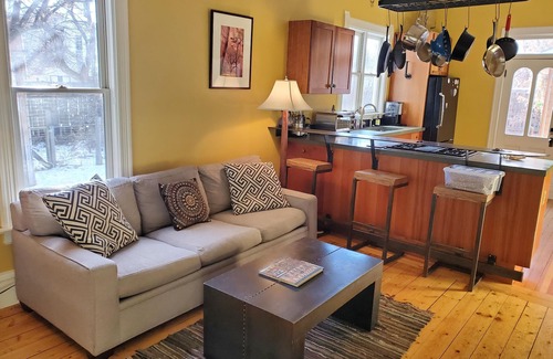 Bozeman Casa | A solo dos cuadras del centro de Bozeman, Dahlia House es un refugio escondido