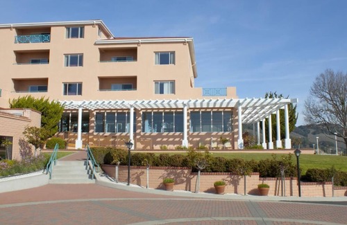 Avila Beach Complejo | Just What You Were Looking For! Free Parking, Walk to Central Coast Aquarium