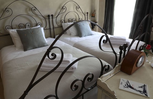 Orange Cama Y Desayuno | Justin de Provence