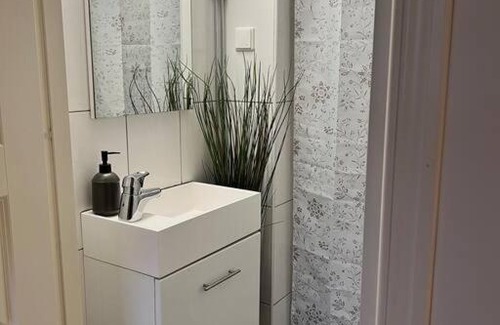 Orgryte-Harlanda Apartamento | Källarlägenhet Örgryte