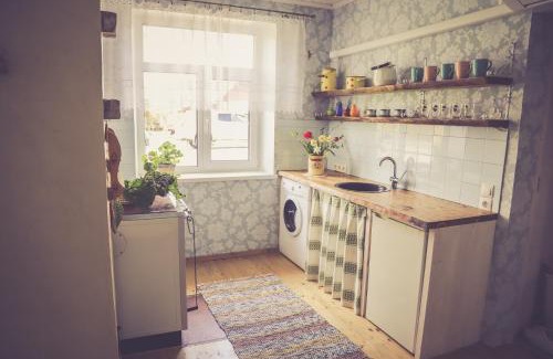 Kardla Apartamento | Kärdla Retrovisiit Helmi