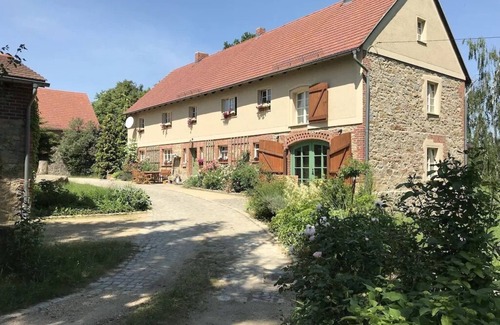 Konigshain Casa | Königshainer Windmühlenhof (coach house)