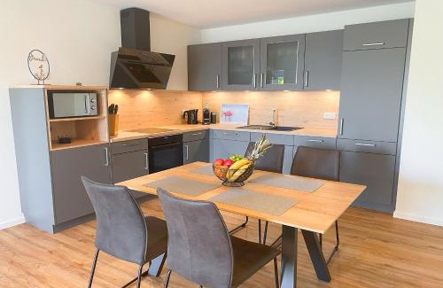Tossens Apartamento | KÜSTE33/20 – Exklusive Ferienwohnung mit Sauna & nah am Strand!