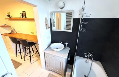 Western Ring Area Apartamento | K-Apartments No 1 Ferienwohnung Monteurwohnung 1-5 Personen
