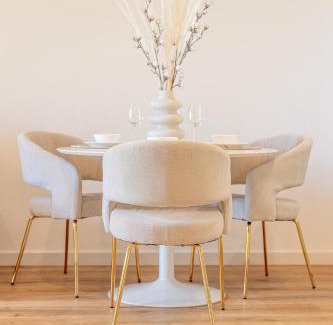 Pradnik Czerwony Apartamento | K&M Apartments Near Tauron Arena